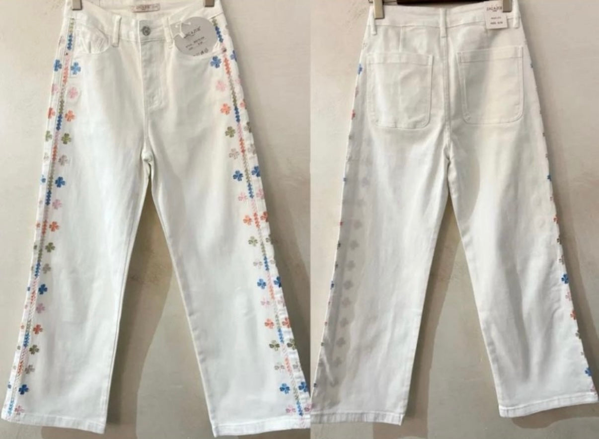 Jeans/Seitenstickerei